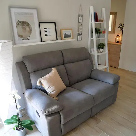 Flat 61