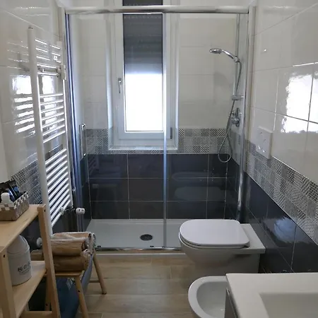 Apartman Flat 61 - Due Minuti Dalla Metro!